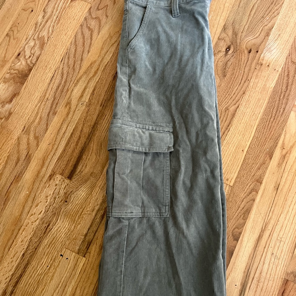 Kyle corduroy pants from brandy Melville!